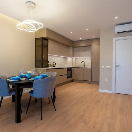 Апартаменты аpartment In Complex Panorama Park,free Parking