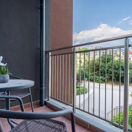 Апартаменты аpartment In Complex Panorama Park,free Parking Варна